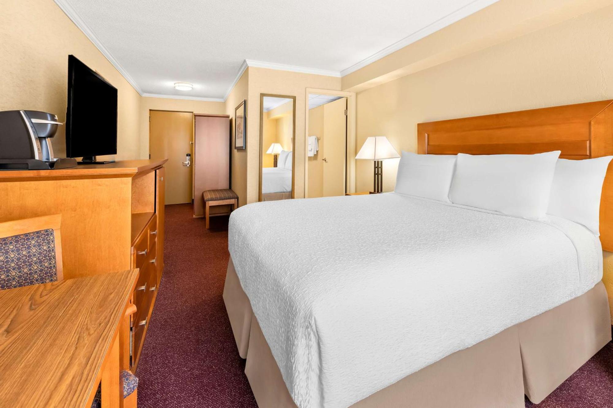 Best Western Plus Norwester Hotel & Conference Centre Thunder Bay Bagian luar foto