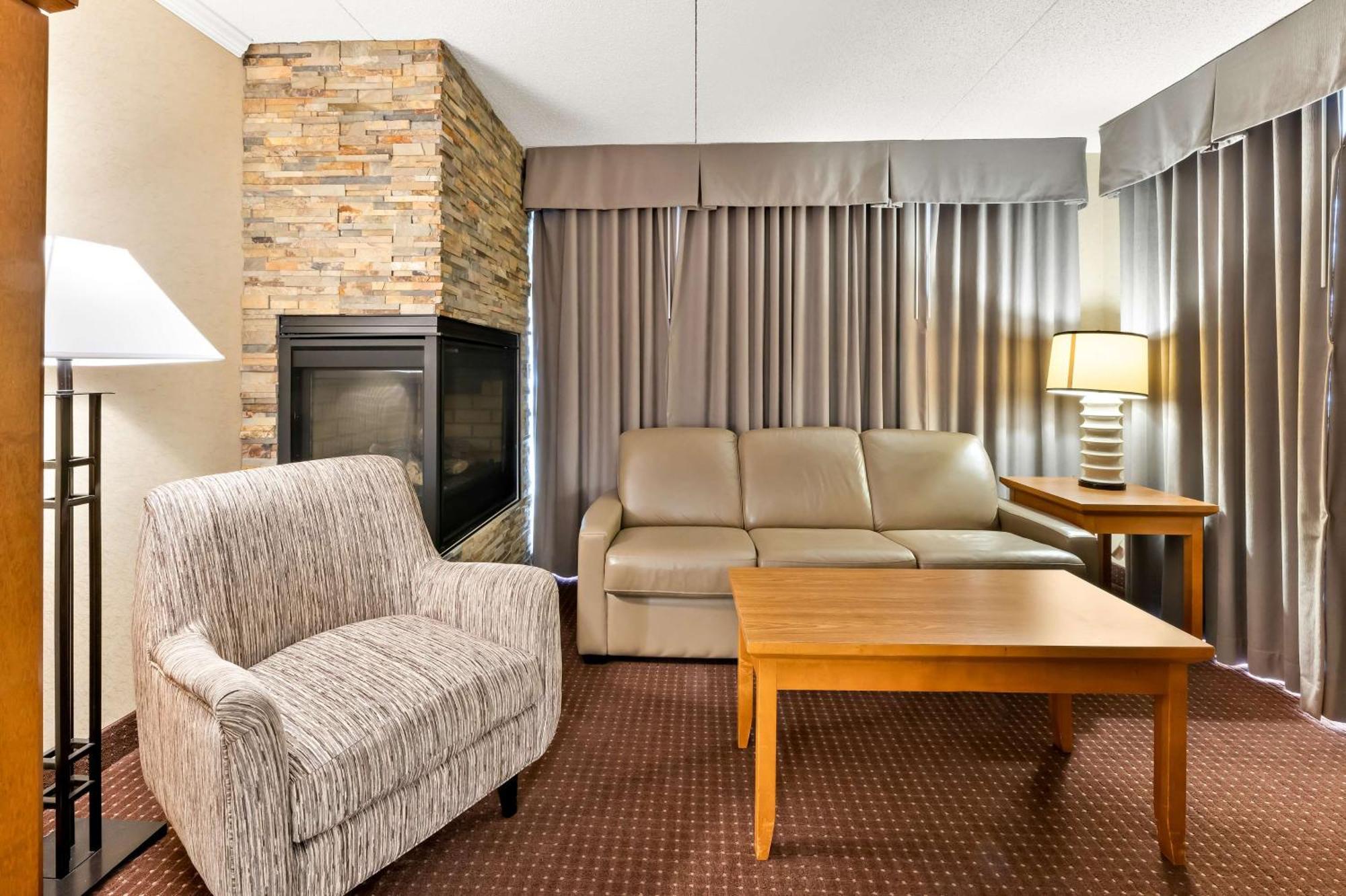 Best Western Plus Norwester Hotel & Conference Centre Thunder Bay Bagian luar foto